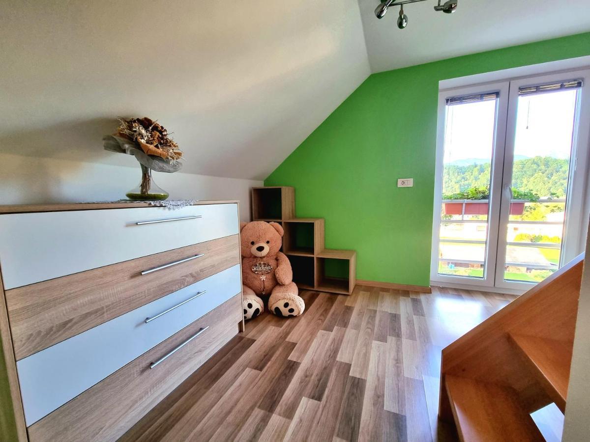 Gartnar Home -Hiska S Pridihom Domacnosti In Pogledom Na Hribe. Radovljica Εξωτερικό φωτογραφία