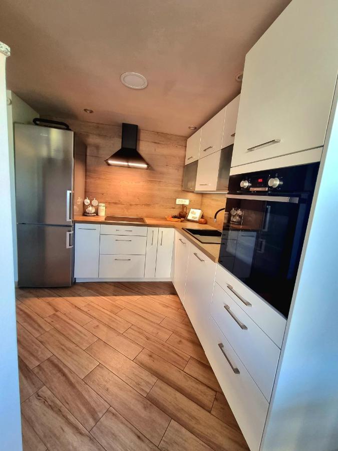 Gartnar Home -Hiska S Pridihom Domacnosti In Pogledom Na Hribe. Radovljica Εξωτερικό φωτογραφία